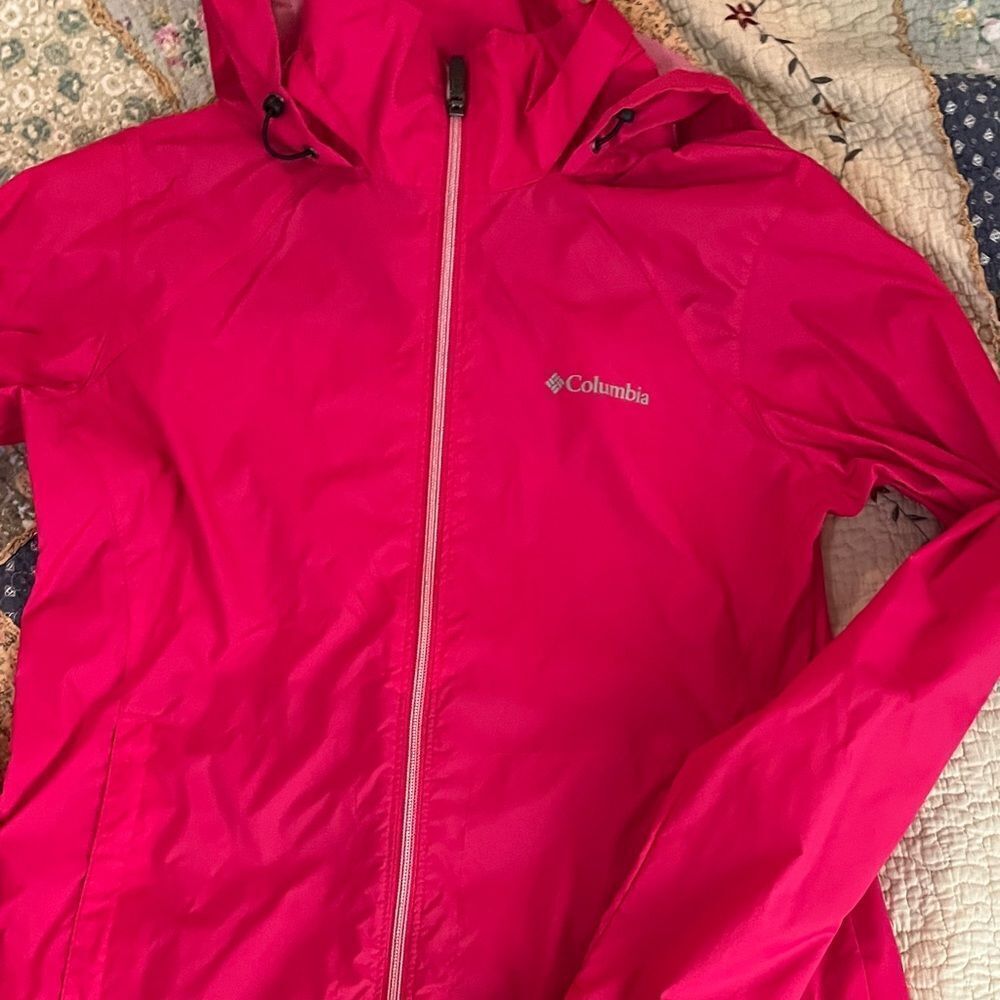 Columbia windbreaker